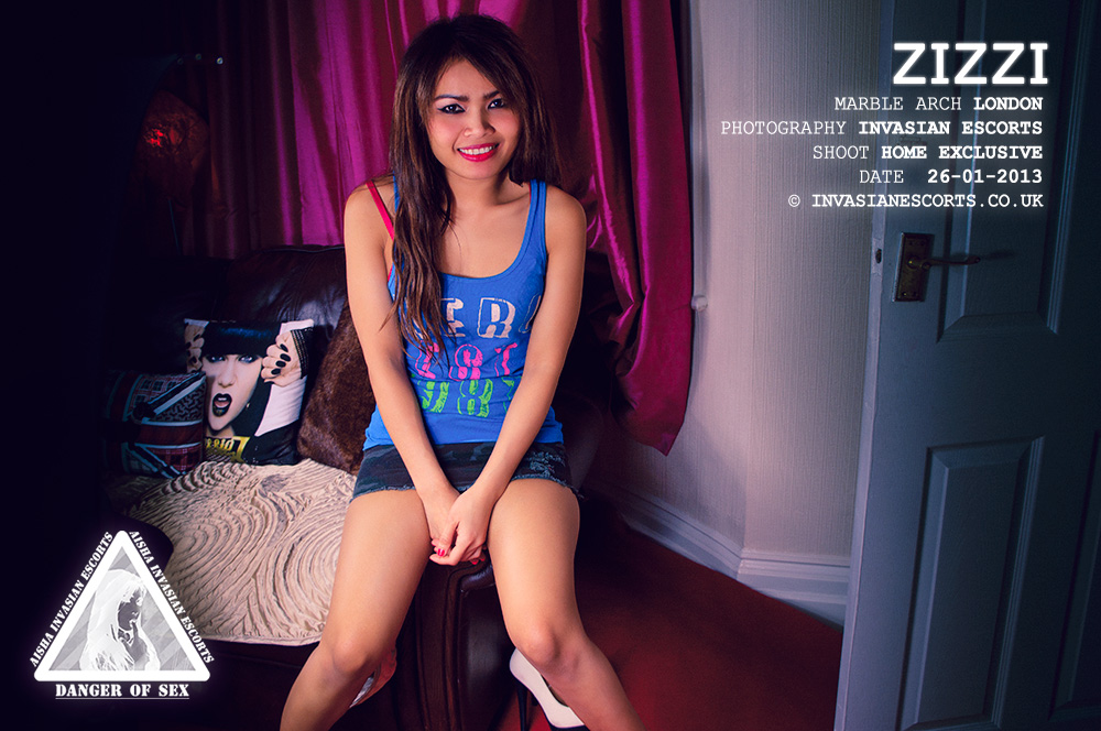 Cute young escort Zizzi